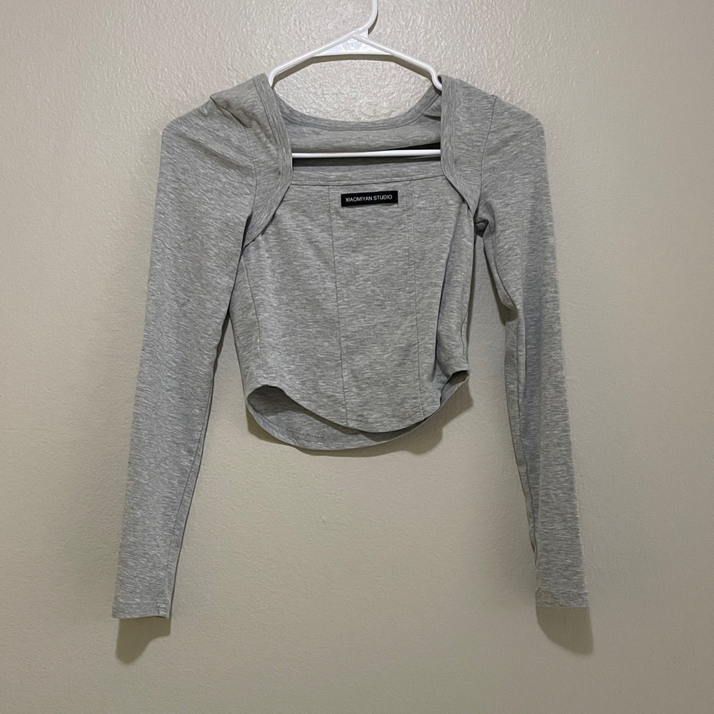 Heather Gray Long Sleeve Crop Top